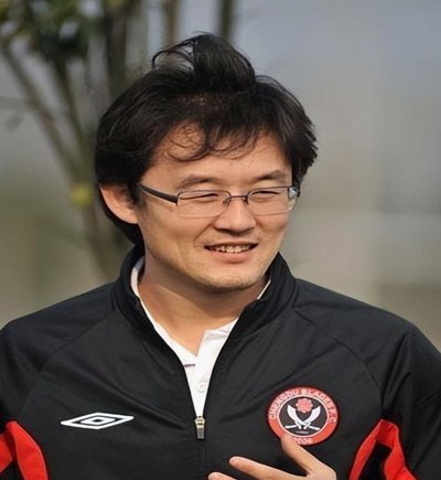 篮球迷很想问问为什么足球迷普遍相信非专业董路不相信专业的孙继海