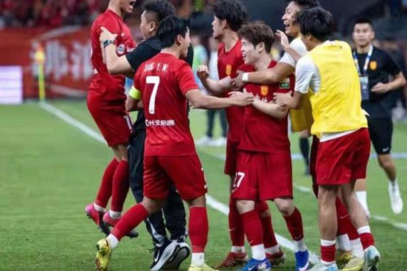 中超：铜梁龙1-0津门虎，肯帕努破门，哈达斯绝平被吹