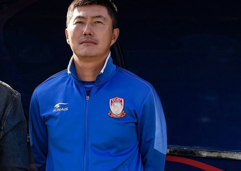 彭欣力破门李苏达染红 青岛西海岸2-0青岛海牛