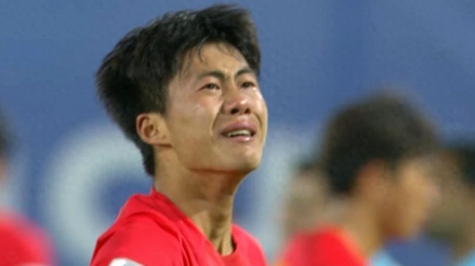 河床U17 vs 热刺：技术流与力量对抗