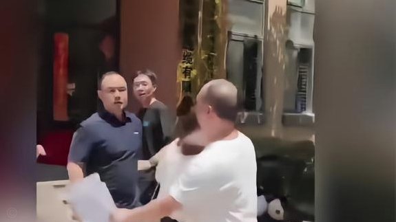 海港球迷会长辱骂天津